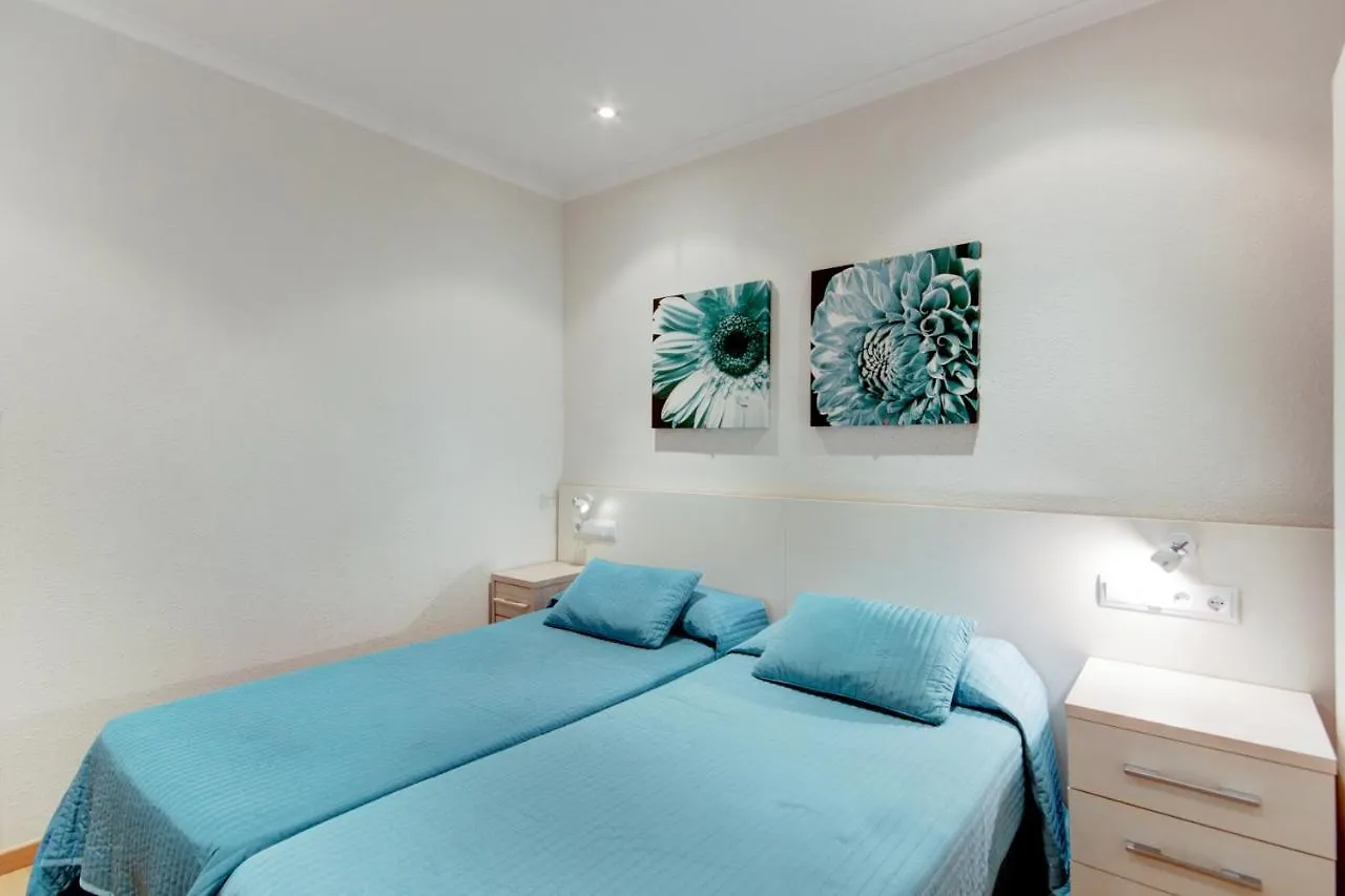 Llevant 3 1 Centro Roses - Barneda Premium