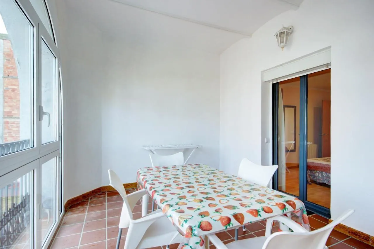 Llevant 3 1 Centro Roses - Barneda Premium
